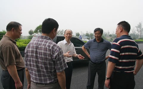 寧波江東區委書記一行來杭（háng）機股份視察