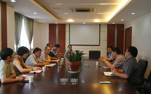 臨安市吳（wú）春法副市長蒞臨公司視察（chá）指導工（gōng）作